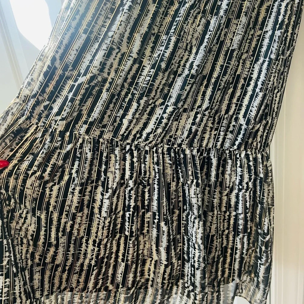 Donna Morgan Black and White Patterned Long Sleeve Dress - Picture 6 of 12